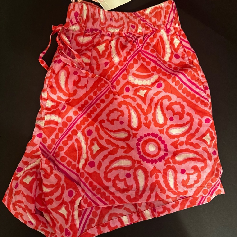 Vineyard Vines Ladies Shorts